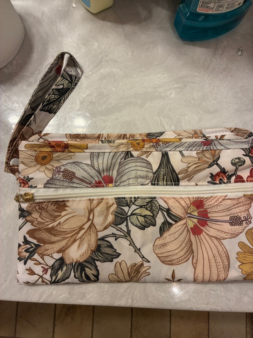 Floral Zip Wristlet Clutch in Cream and Tan
